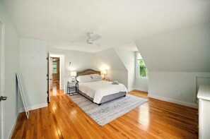 3 chambres, bureau, fer et planche à repasser, Wi-Fi gratuit