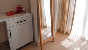 Standard Double Room, Balcony, Garden View