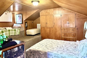 1 chambre, fer et planche à repasser, accès au Wi-Fi (inclus)
