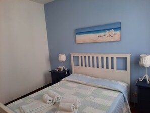 4 Schlafzimmer, Bügeleisen/Bügelbrett, WLAN, Bettwäsche