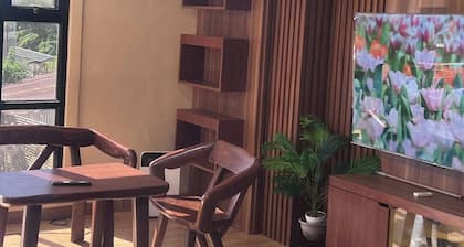 BN 5BR House With Mountain View