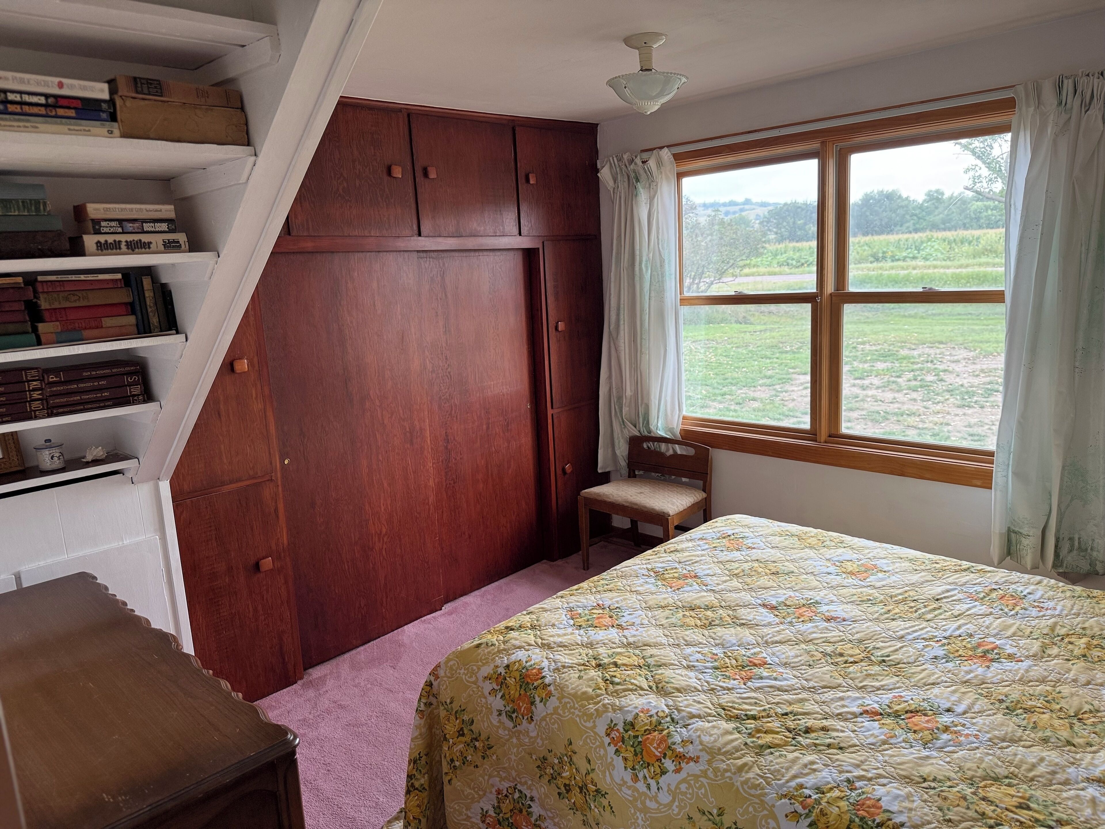 3 عدّة غرف نوم وواي فاي مجانًا وملاءات أسرّة