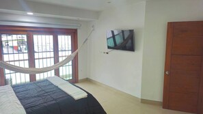 Shared Dormitory, 1 Bedroom, Balcony | Kemudahan bilik
