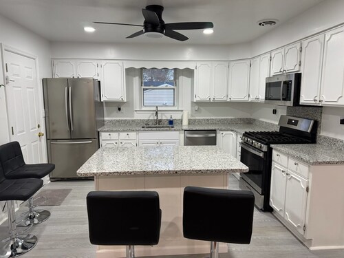 Fully furnished and affordable room Near to Washington DC