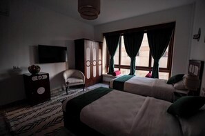 1 quarto, acesso à internet, roupa de cama