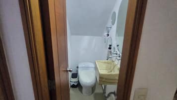 Dortoir Partagé, 1 chambre | Salle de bain