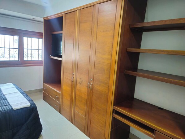 Dortoir partagé, 1 chambre, patio | 1 chambre