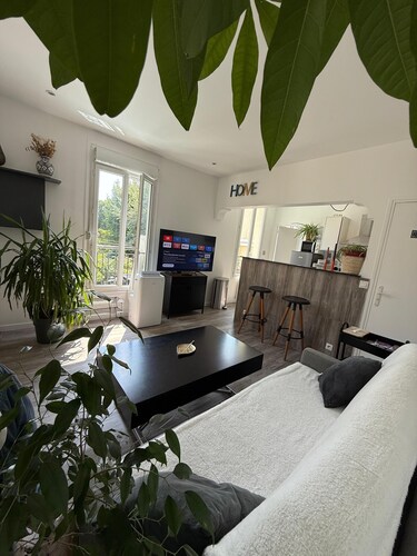 Appartement 2 pièces spacieux pour 4 personnes, proche de Paris et ses alentours