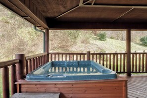 Bain à remous extérieur