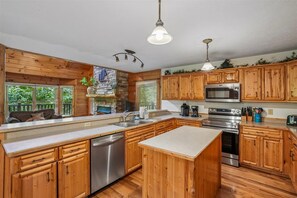 19-Kitchen