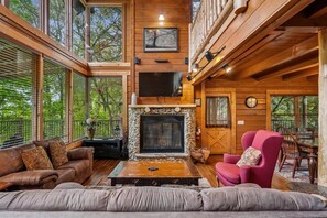 Smart TV, fireplace, DVD player