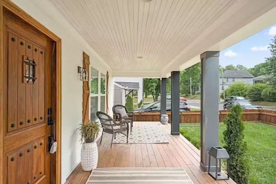 Spacious 5-bedroom house in East Nashville, near downtown and best restaurants