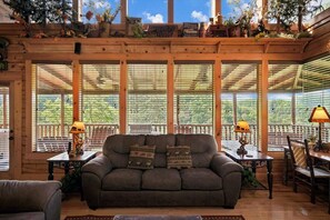 28-Living Room