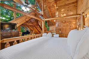 1 bedroom, iron/ironing board, internet, bed sheets - Cozy Rustic Cabin w/ Hot Tub & Pool Table (Sevierville)