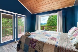 2 soverom, strykejern/-brett, wi-fi (inkludert) og sengetøy