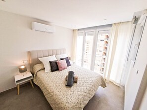 2 bedrooms, desk, iron/ironing board, travel cot