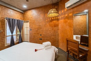 别墅 | 埃及棉床单、高档床上用品、羽绒被、熨斗/熨衣板