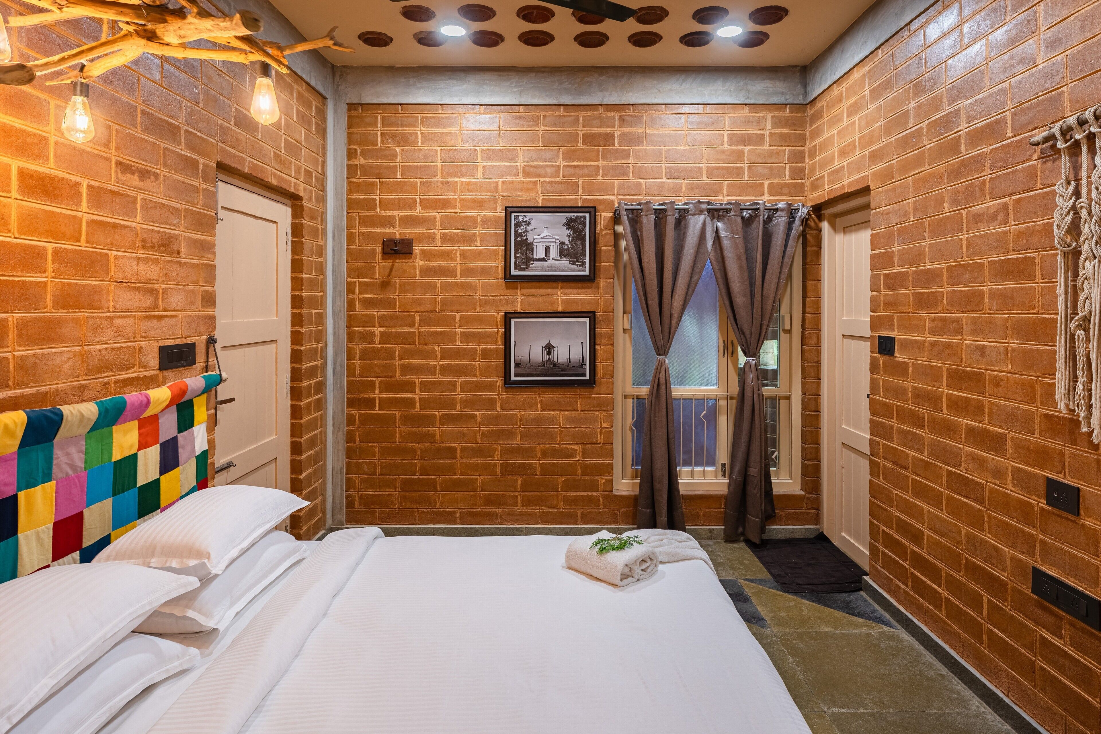 Villa | Egyptian cotton sheets, premium bedding, down duvets, iron/ironing board