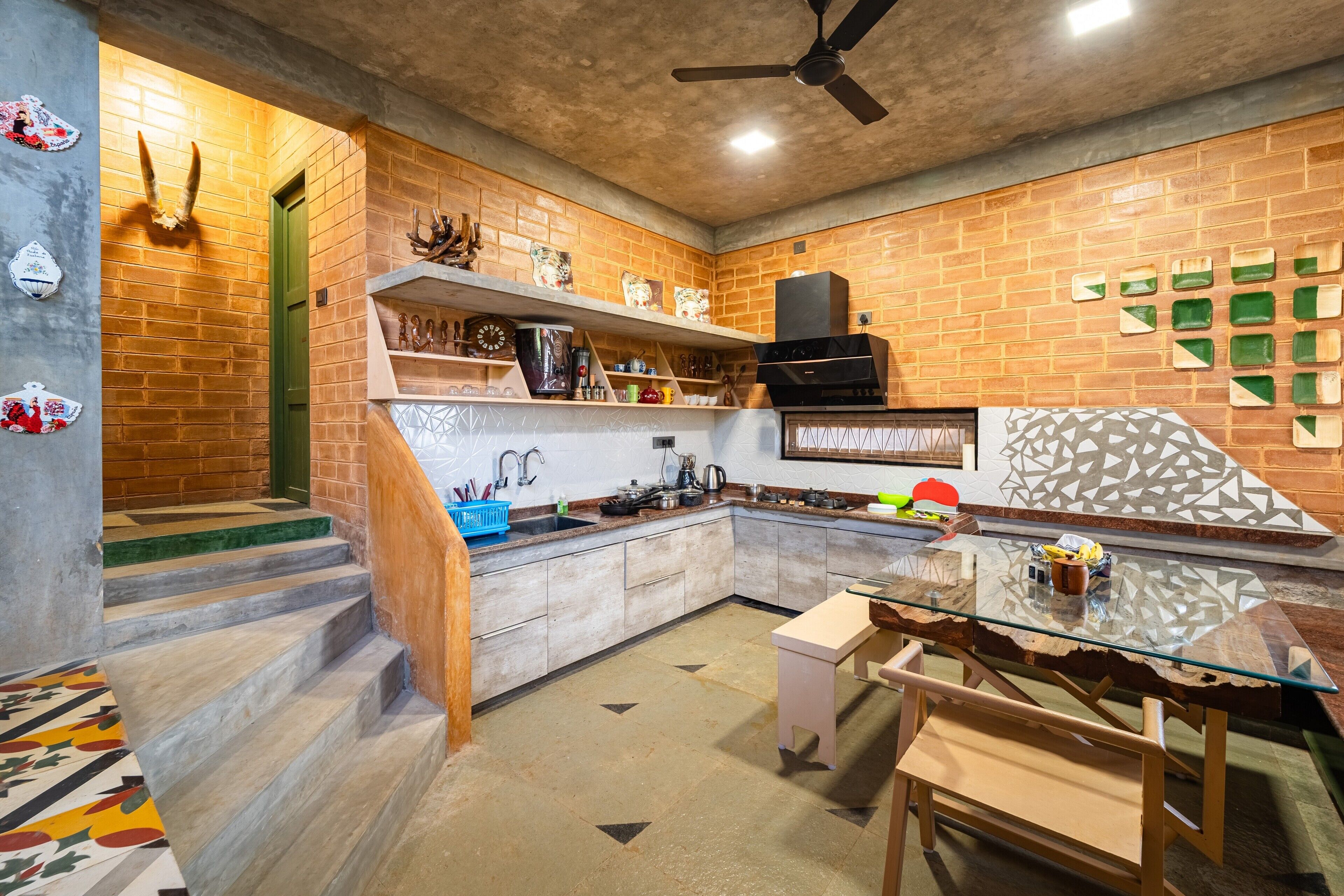 Villa | Private kitchen | Full-size fridge, stovetop, electric kettle, cookware/dishes/utensils