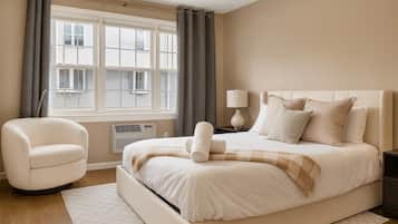 2 bedrooms, iron/ironing board, internet, bed sheets