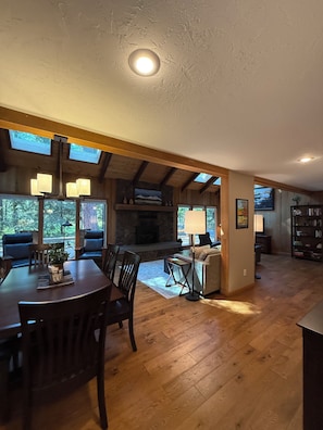 Interior - 3-bedroom mountain oasis in Black Butte Ranch surrounded by trees (Sisters)