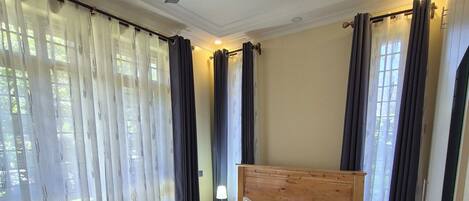 3 Schlafzimmer, Bügeleisen/Bügelbrett, WLAN, Bettwäsche