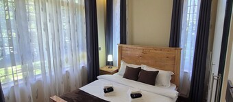 Welcome to The Urban EcoLuxe a spacious three bedroom two bathrooms urban villa.