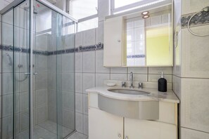 Apartment - Apartamento c 2 Quartos no Centro Hist Rico (Porto Alegre)