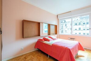 Apartment | 2 bedrooms - Apartamento c 2 Quartos no Centro Hist Rico (Porto Alegre)