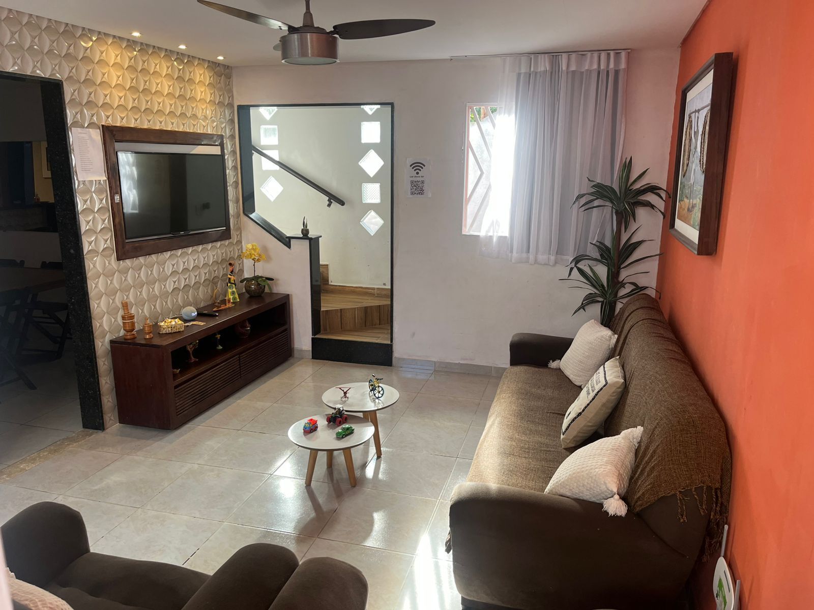 Smart TV, tenis de mesa y libros 