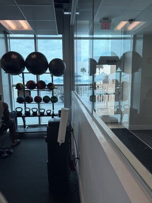 フィットネス設備