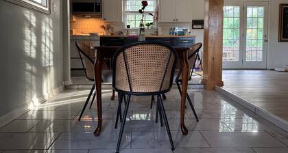 Delightful 3-bedroom house with Home Office and AC in North Little Rock