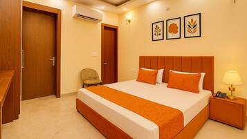 Deluxe Double Room | Desk, free WiFi