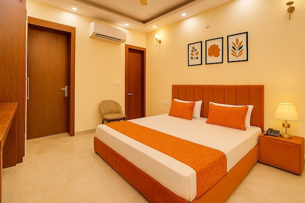 Deluxe Double Room | Desk, free WiFi