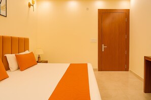 Deluxe Double Room | Desk, free WiFi