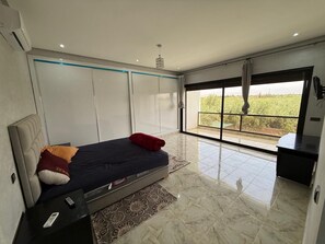 3 bedrooms, iron/ironing board, internet, bed sheets - Villa Adam: 3-bedroom villa in Sidi Abdellah Ghiat 22 Km from Downtown Marrakech (Sidi Abdellah Ghiat)