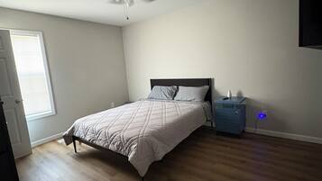 Basic House, Multiple Bedrooms, Non Smoking, Kitchen | Individually furnished, free WiFi