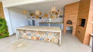 Apartment, Smoking | 2 bedrooms - Apto c Churrasqueira Piscina e Ducha Privativa (Mata de São João)