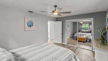 3 室のベッドルーム、WiFi、ベッドシーツ