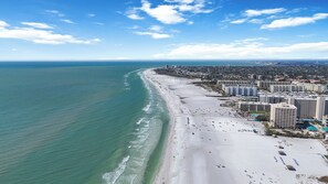 Ligstoelen, strandlakens