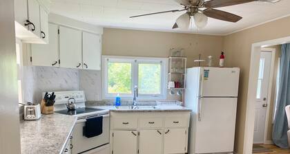 Tucked Away Treasure- Cozy 2 bed house, large yard and pets welcome!