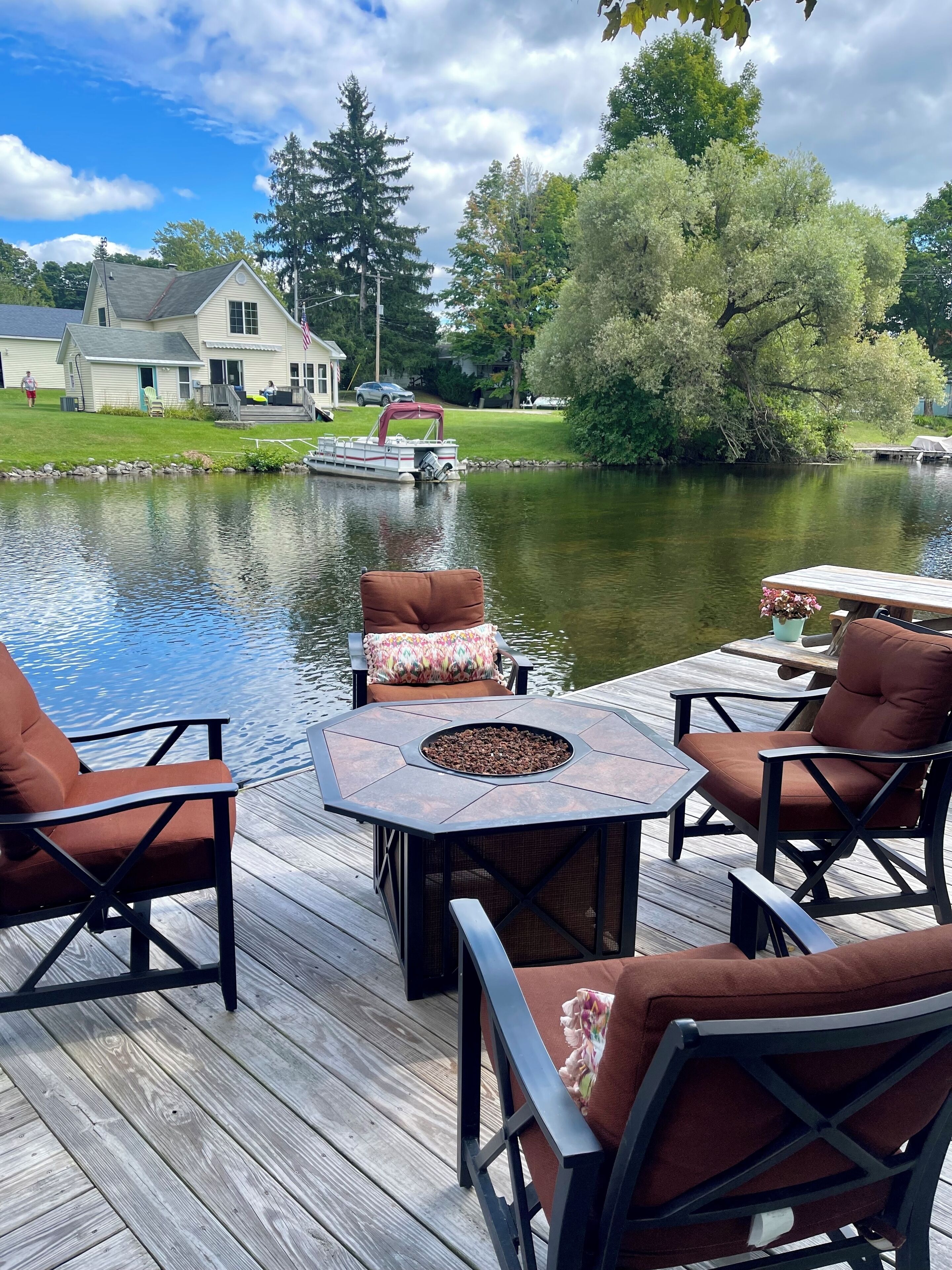 تناول الطعام بالخارج