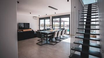 Luxury Villa, Balcony, Ocean View | Living area | 43-inch flat-screen TV with digital channels, Netflix, Hulu