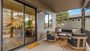 Terrace/patio - New in 2025! Hot Tub + Pickleball + 3 King Beds + PS5 (Flagstaff)