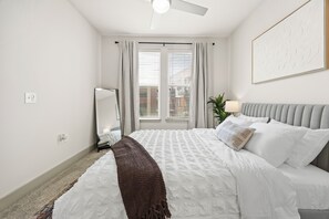1 bedroom, iron/ironing board, WiFi, bed sheets - BrightHaven Frisco - 1BR+ EV Parking near The Star (Frisco)
