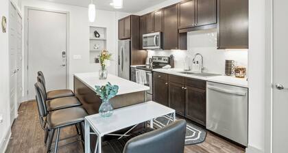 BrightHaven Frisco - 1BR+ EV Parking near The Star