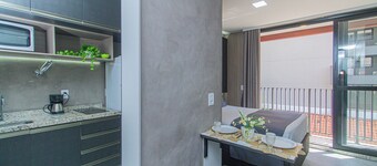 ロフト ア 10ミニッツ ド メトロ コン アカデミア ナ ヴィラ マリアナ