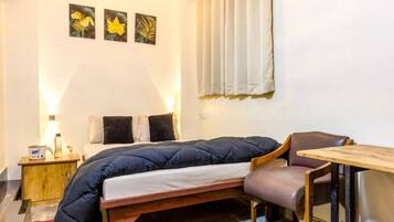 Iron/ironing board, free WiFi