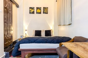 Strykejern/-brett og wi-fi (inkludert)