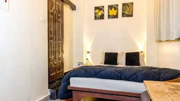 Double Room | Iron/ironing board, free WiFi